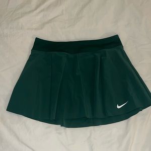 Nike drift tennis skirt